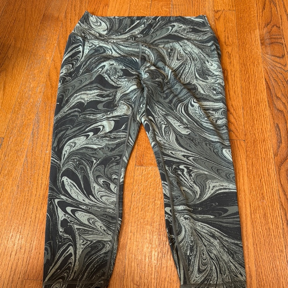 Athleta Marble Print Leggings